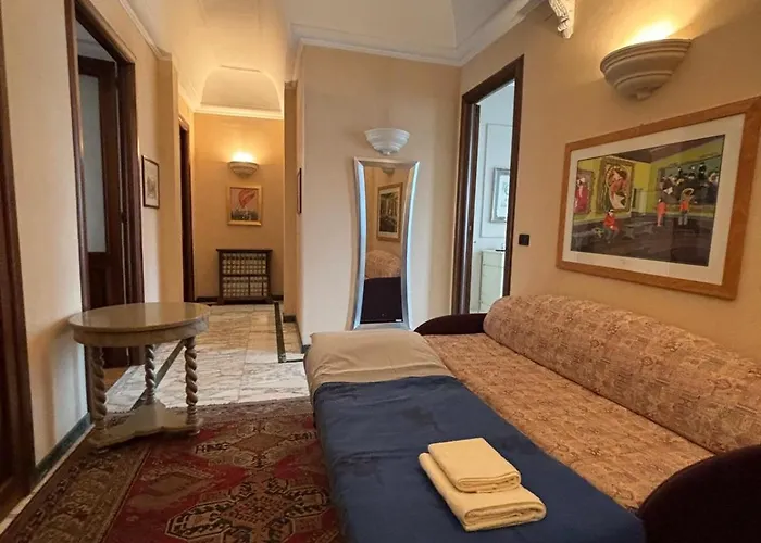 Apartman Eleganza Liberty A Due Passi Da Porta Susa E Metro Torino
