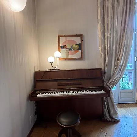 Eleganza Liberty A Due Passi Da Porta Susa E Metro Turin