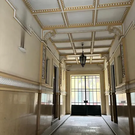 Apartment Eleganza Liberty A Due Passi Da Porta Susa E Metro Turin